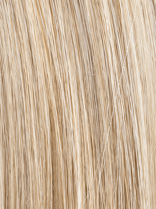 SAHARA BEIGE ROOTED 26.20.25 | Light Golden Blonde, Light Strawberry Blonde, and Lightest Golden Blonde Blend with Shaded Roots